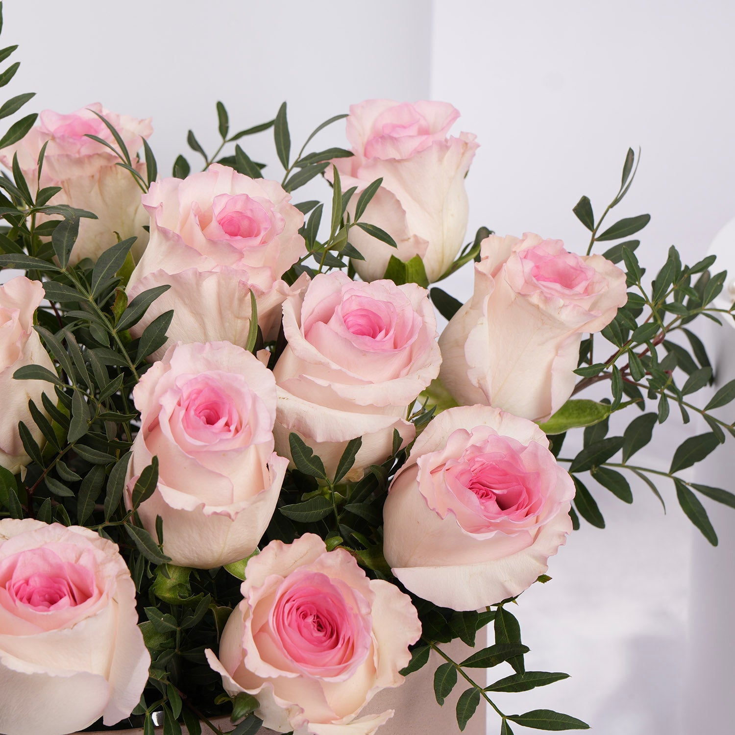 Beautiful Moments Valentines Arrangement I 15 Roses