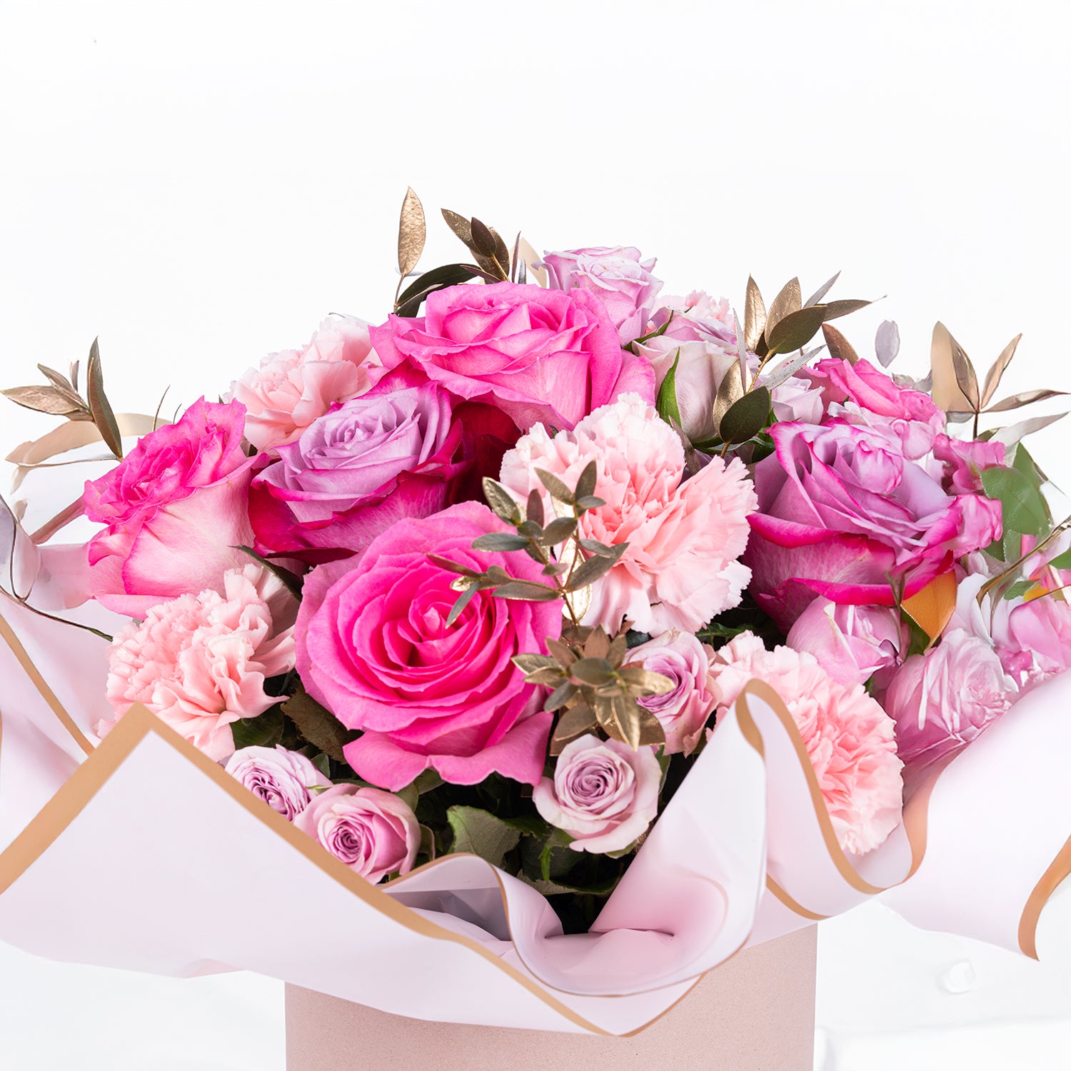 Blooming Rosy Hug for Mom