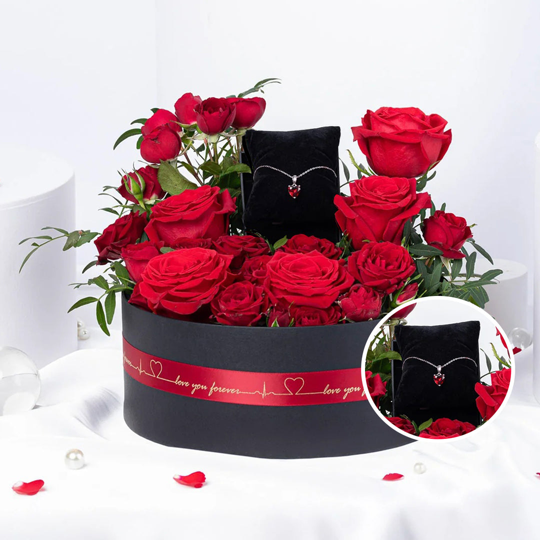 أزهار العاطفة | مجموعة قلادة القلب المتوهج الفضية