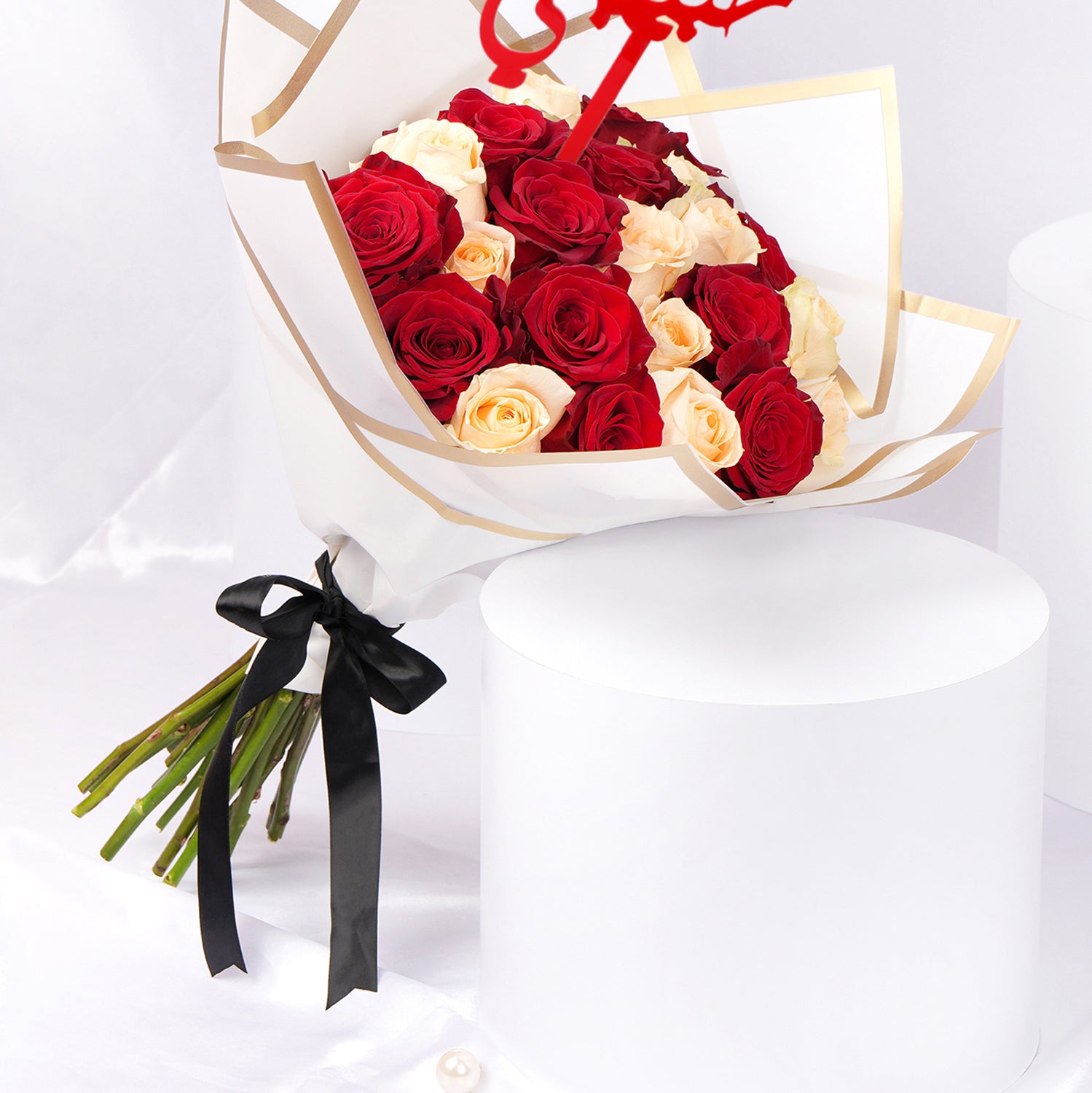Blushing in Love Roses Bouquet | Red Love Topper