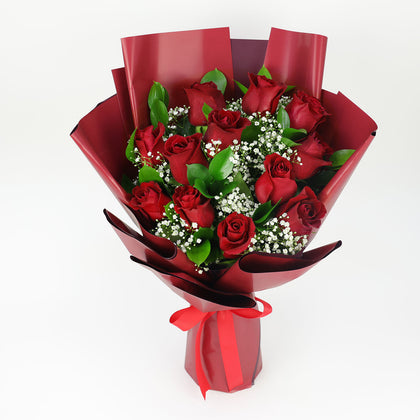 Bunch of Beautiful 12 Red Roses