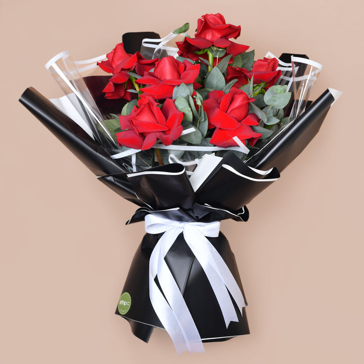 Bunch of Beautiful 6 Red Roses