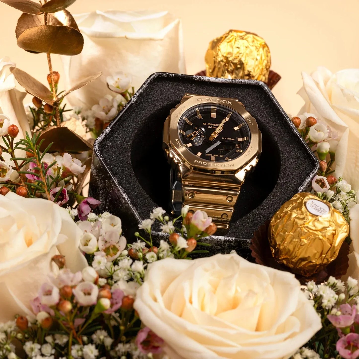 ساعة كاسيو جي-شوك معدنية براقة للرجال مع علبة هدايا ورود فاخرة