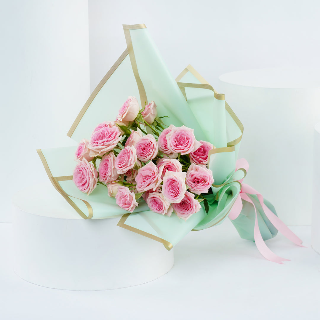 Exquisite Baby Pink Roses Bouquet - Perfect Gift for Any Occasion