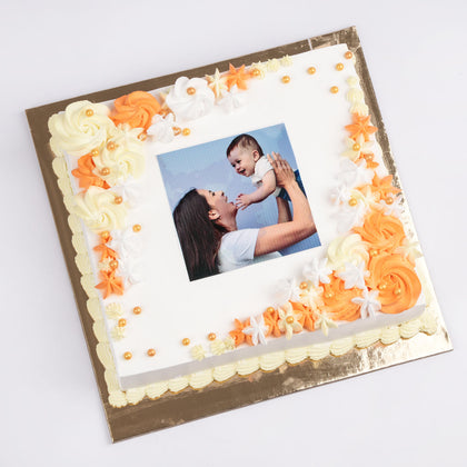 Cheerful Moments Photo Cake