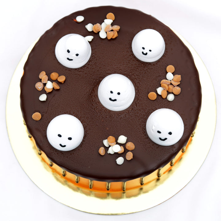 Spooky Halloween Chocolate Cake with Ghost Toppers