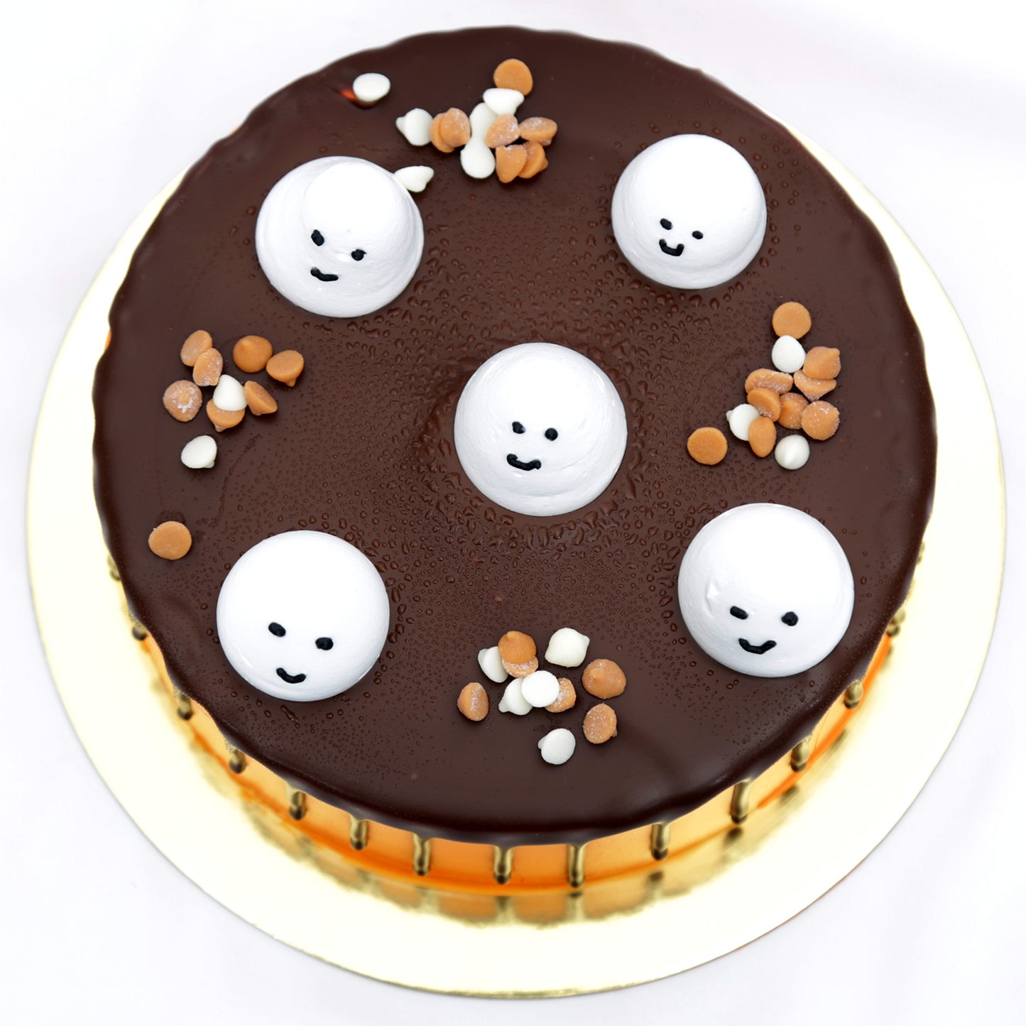 Spooky Halloween Chocolate Cake with Ghost Toppers