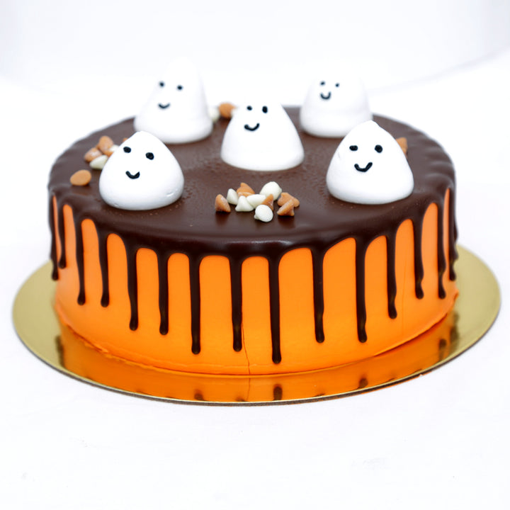 Spooky Halloween Chocolate Cake with Ghost Toppers