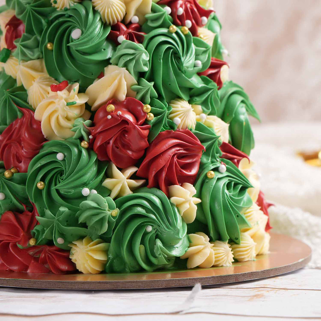Festive Christmas Tree Chocolate Cake - Perfect for Holiday Gatherings