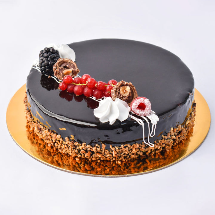 Crunchy Hazelnut Cake