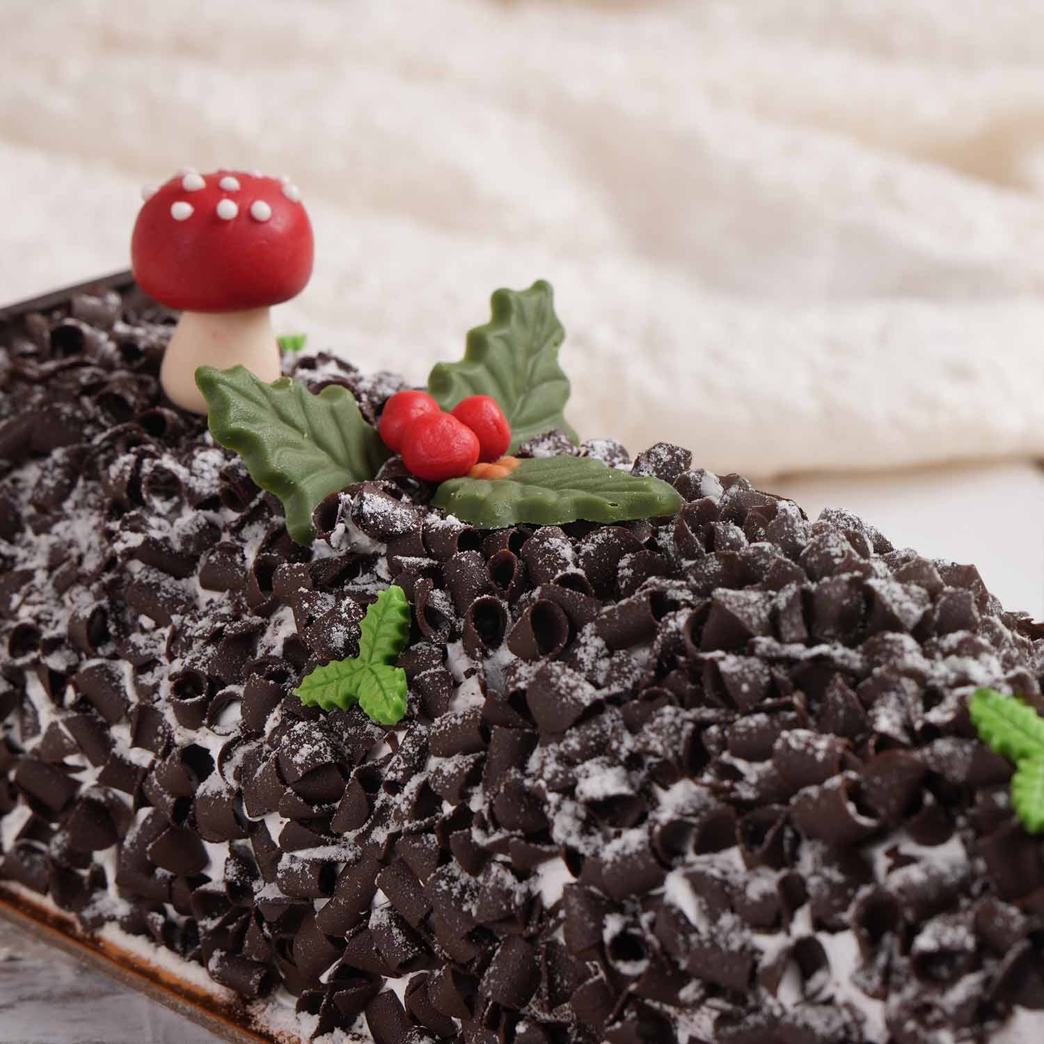 Delicious Christmas Black Forest Log Cake