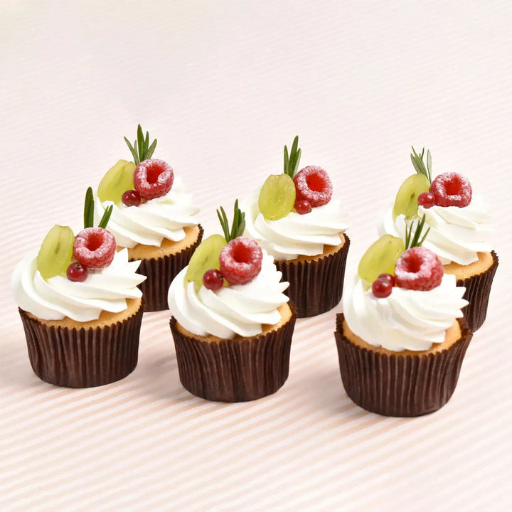 Eggless Vanilla Cupcakes 6 Pcs