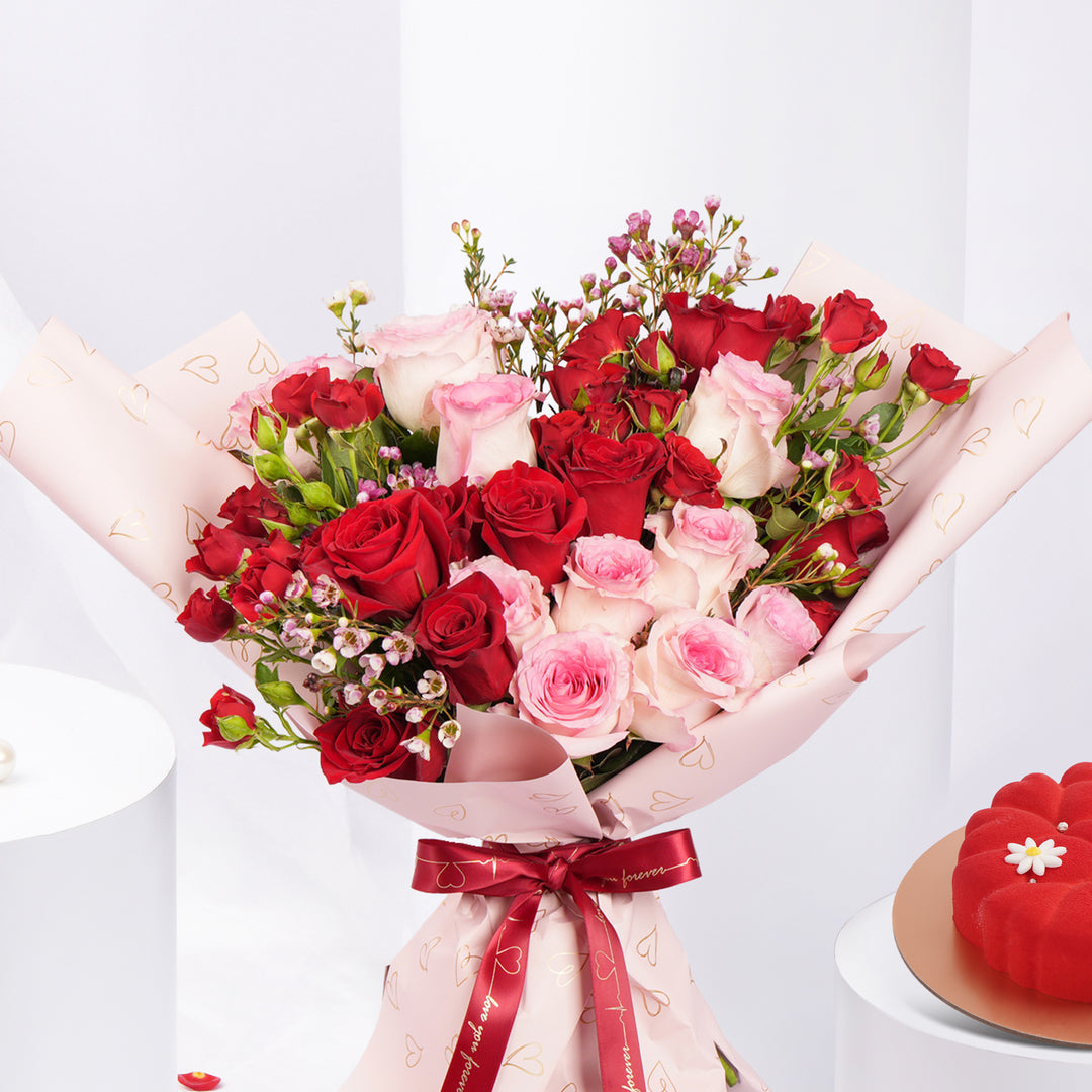 Exquisite Rose Bouquet & Delectable Red Velvet Cake Combo