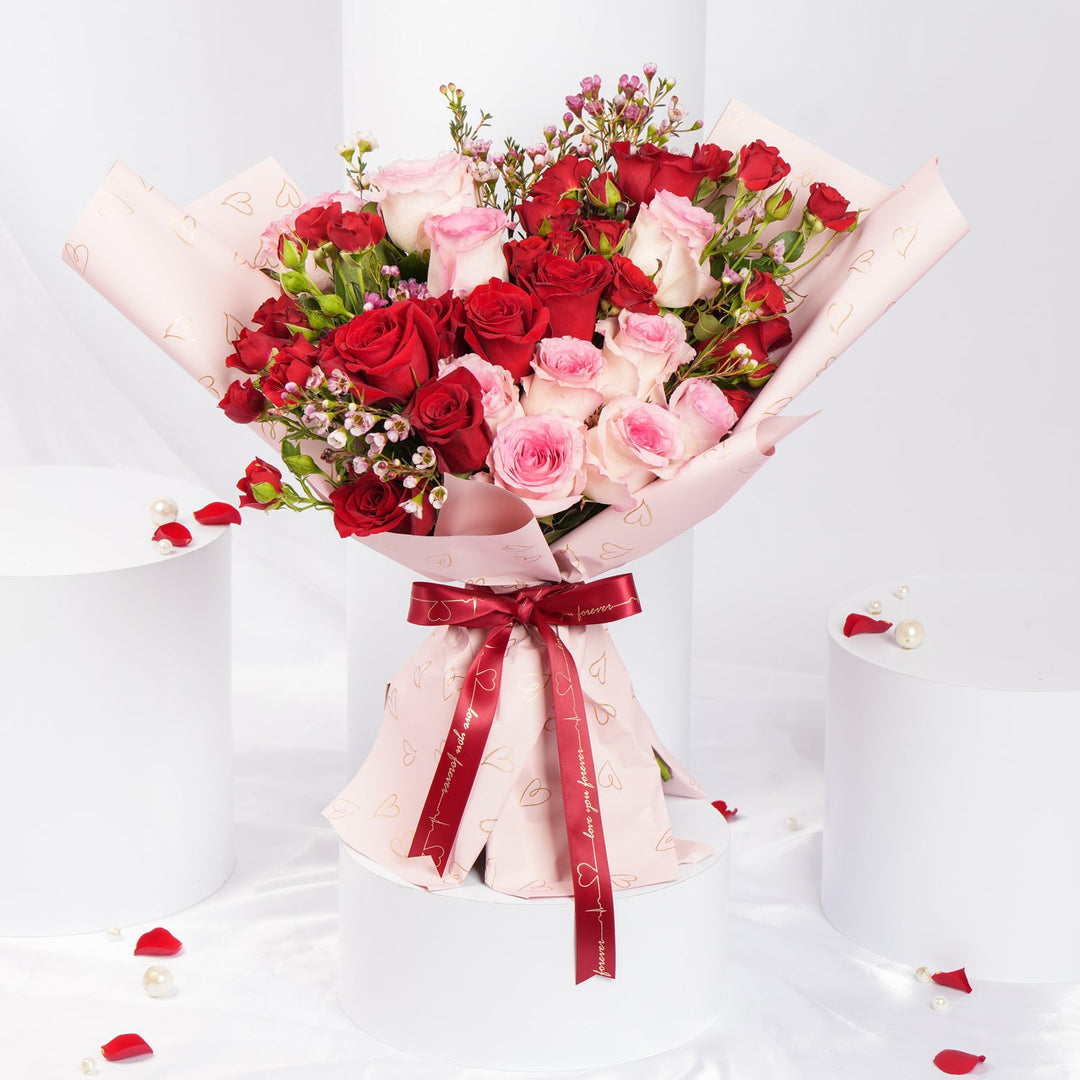 Exquisite Valentine's Bouquet: Elegant Duo of Pink and Red Roses