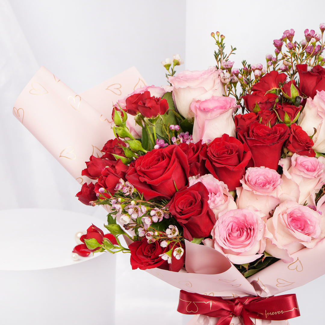Exquisite Valentine's Bouquet: Elegant Duo of Pink and Red Roses