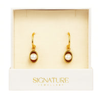 طقم قلادة وأقراط لؤلؤة ذهبية أنيقة مع ورود حمراء فاخرة