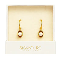 طقم قلادة وأقراط لؤلؤ ذهبي أنيق مع ورود حمراء فاخرة