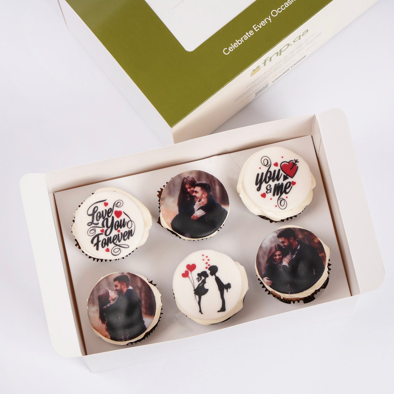 Endless Love Cupcake