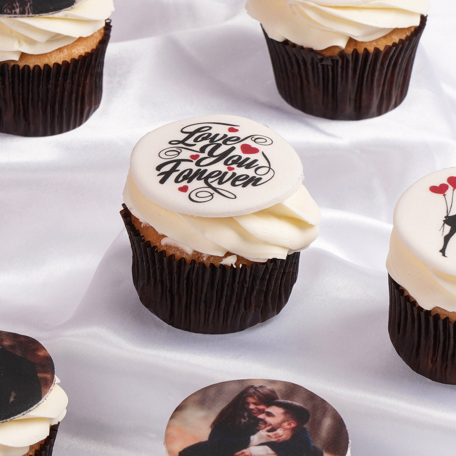 Endless Love Cupcake