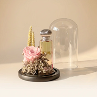 مجموعة هدية وردة وردية خالدة وعطر أناعب للأم