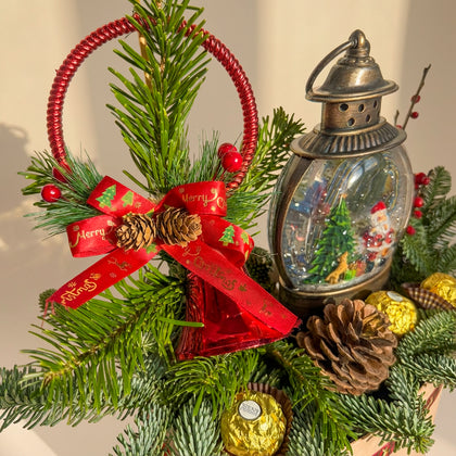 Festive Blush Moments Box: Celebrate the Season with Elegance