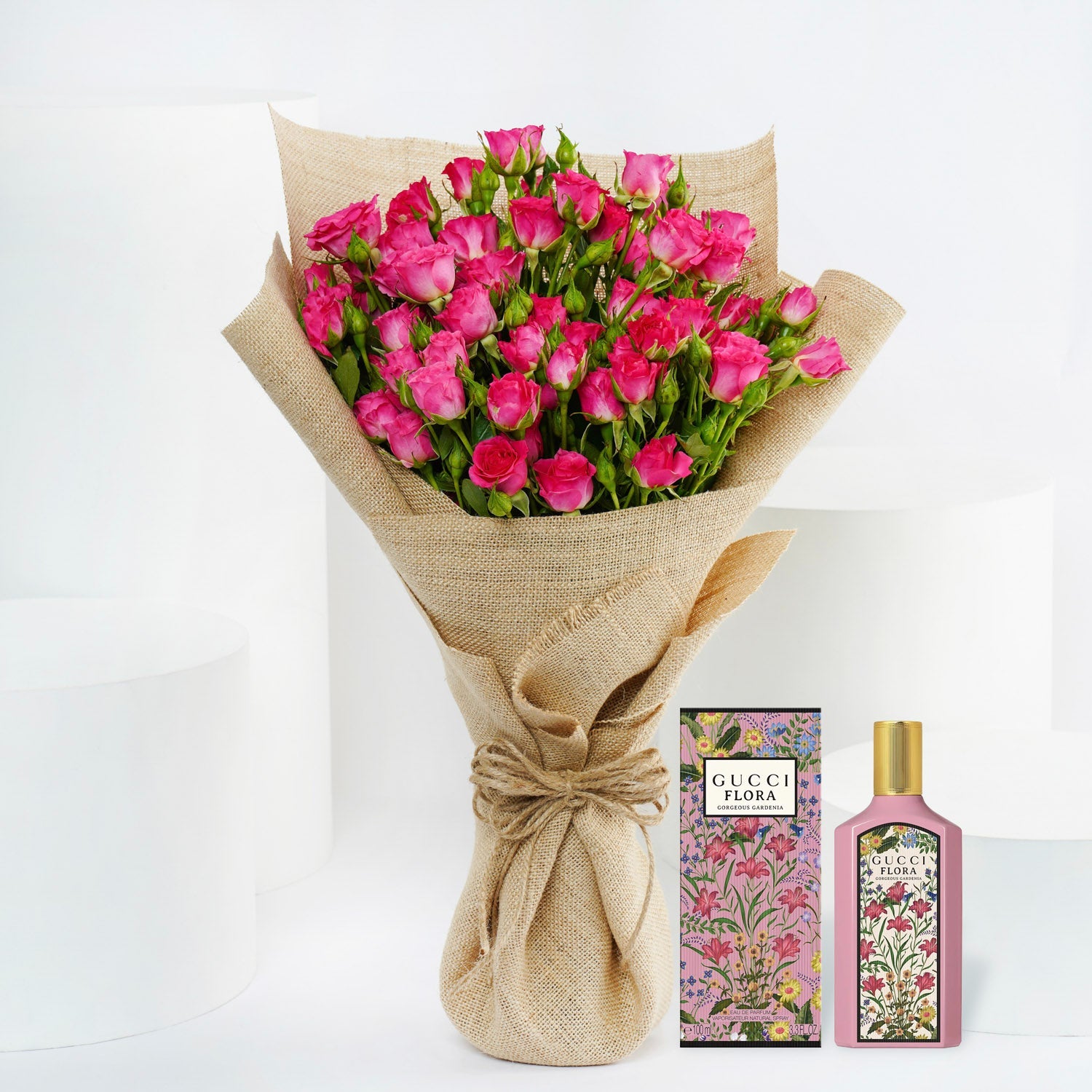 عطر غوتشي فلورا مع بوكيه سبري روز