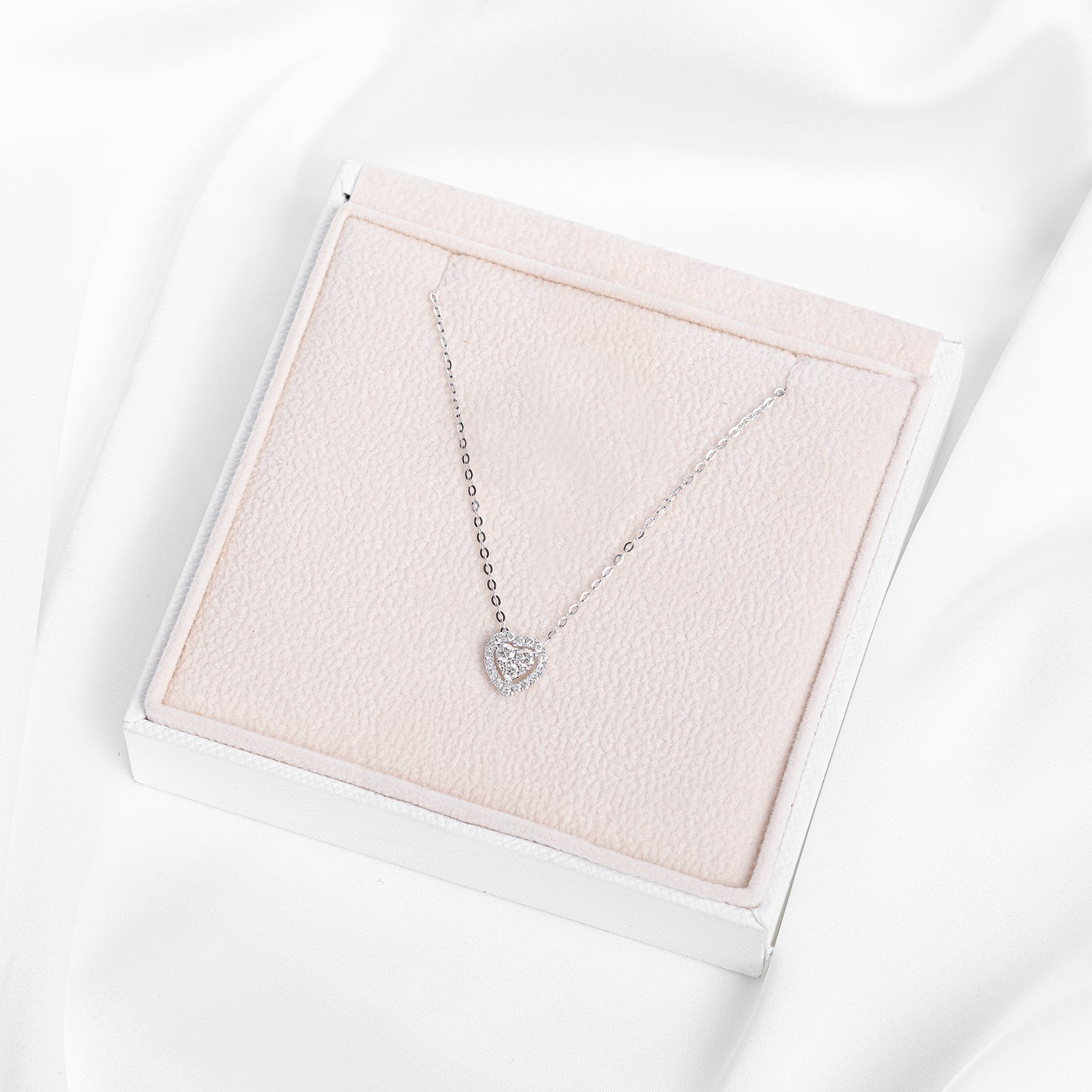 Floral Aura & Signature Shine