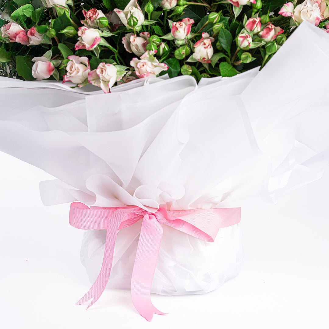 Flores de Amor: Elegant Dual Color Baby Rose Bouquet