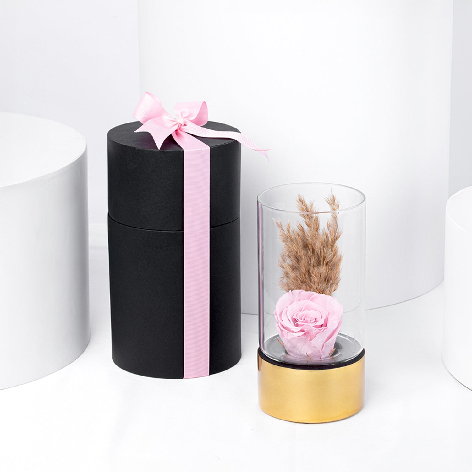 Luxury Pink Forever Rose in a Small Glass Vase