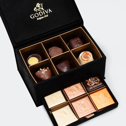 Godiva | Mini Royal Box Black & Colorful Roses Bouquet