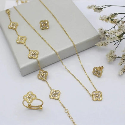 هدية تذكار قلب الأم: وردة أبدية ومجموعة مجوهرات الزهرة الذهبية