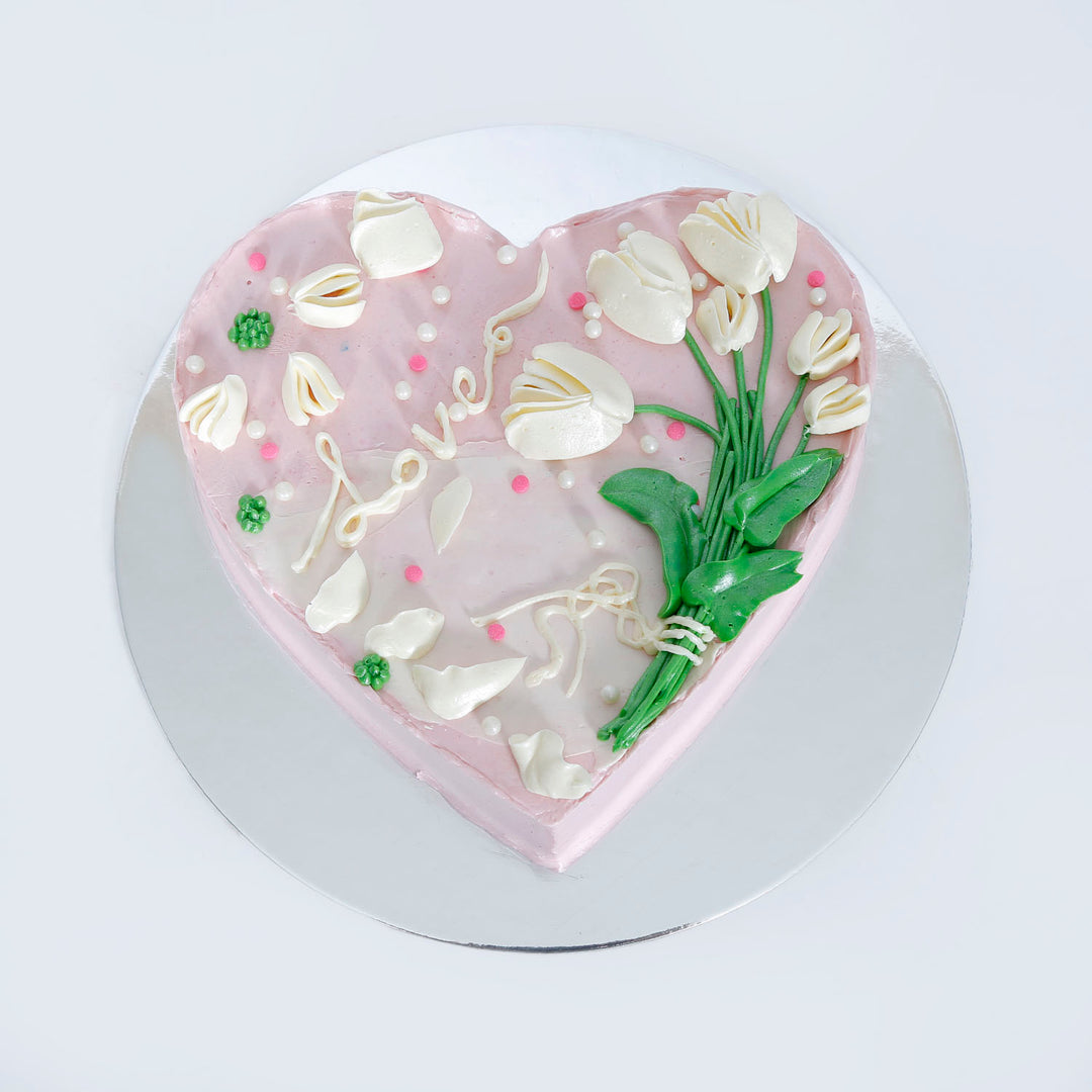 Delightful Heart-Shaped Chocolate Flavour Cake with Buttercream – 1 Kg