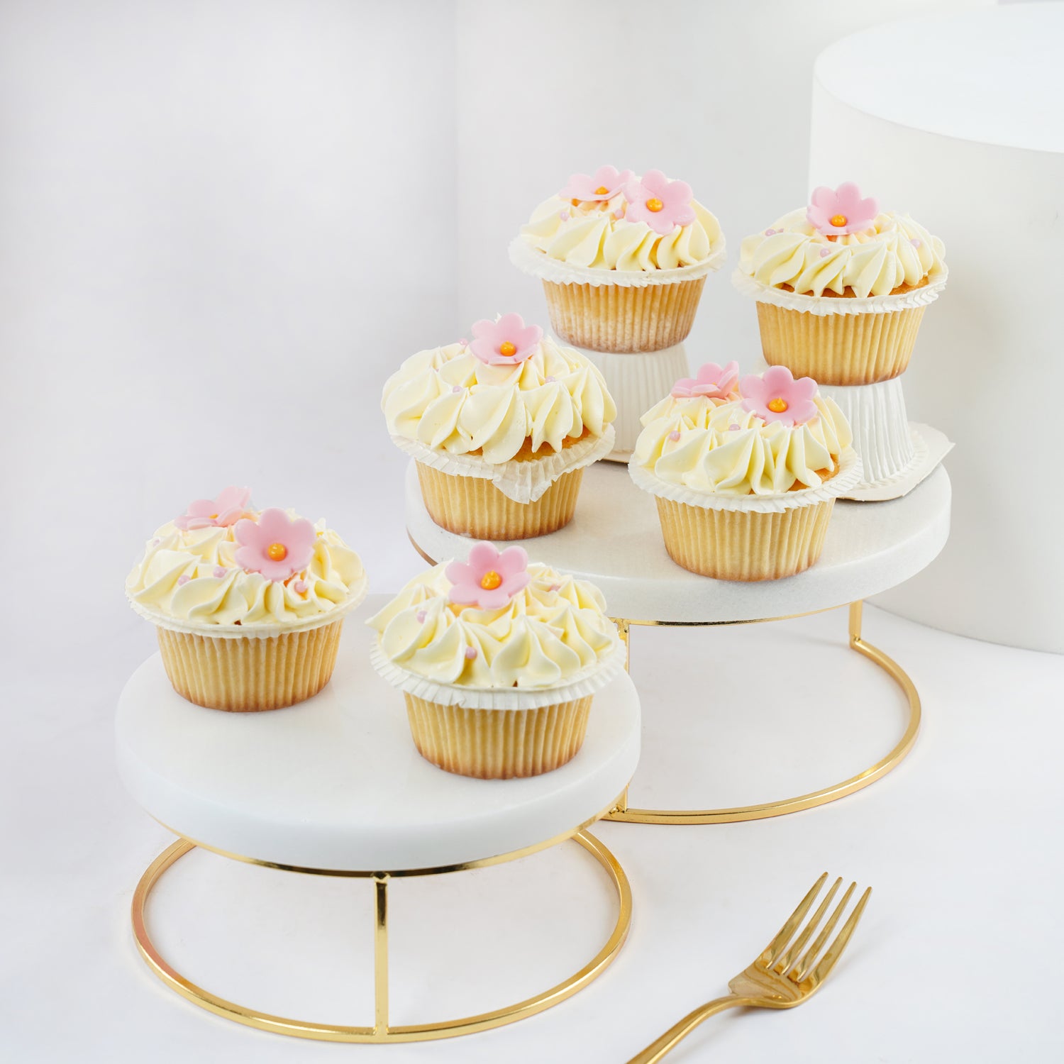 Heavenly Vanilla Cupcakes