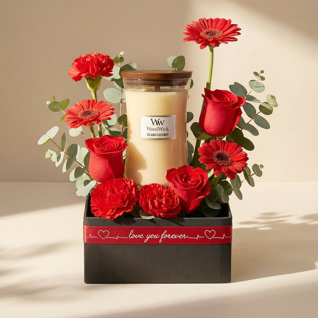 شمعة جوز الهند وجعب الهدايا الزهرية الحمراء الفاخرة
