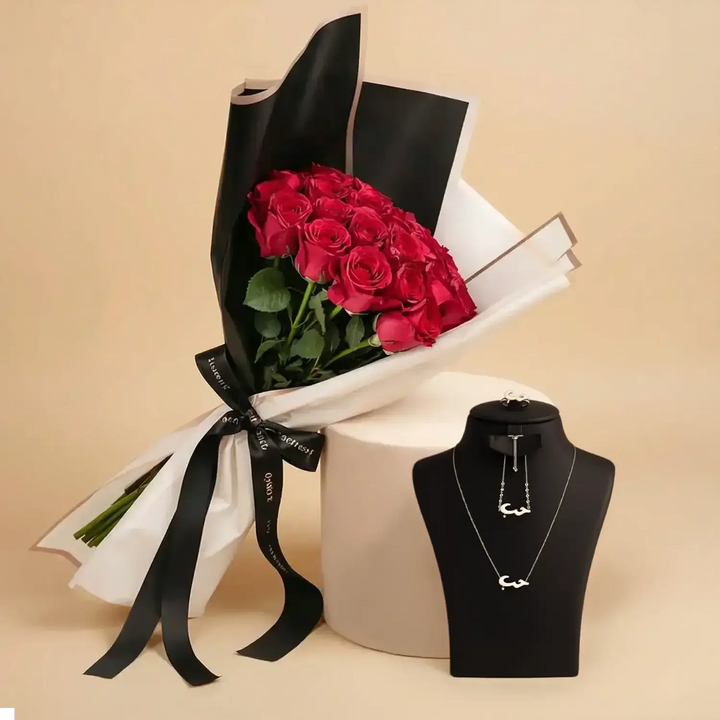 رومانسية خالدة: باقة ورد وردية داكنة ومجموعة قلادة القلب