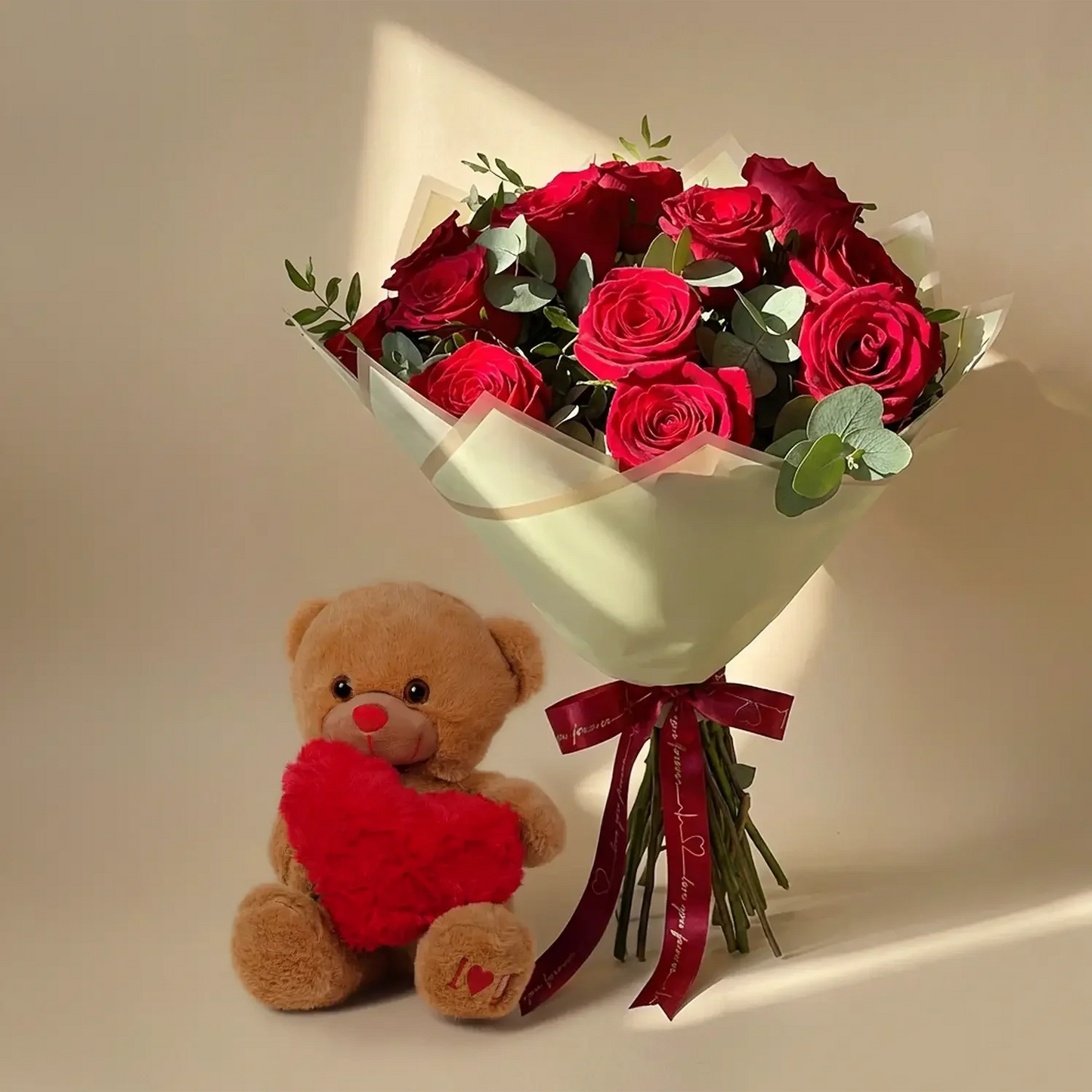 Romantic Red Roses & Cuddly Teddy Gift Set