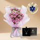 باقة ورود بنفسجية فاخرة وقلادة فضية بحجر أزرق