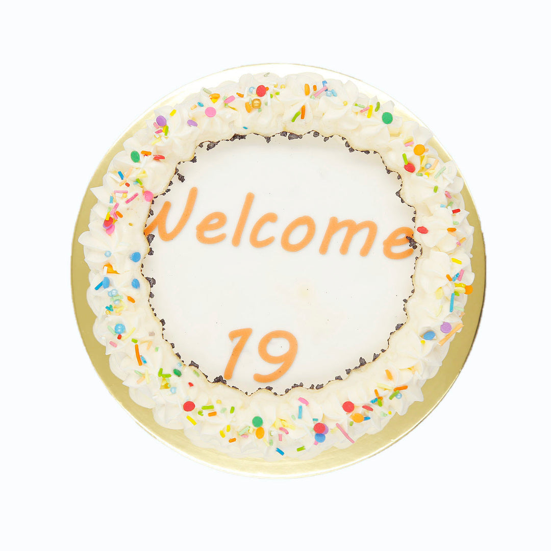 Exquisite Chocolate Birthday Cake with Vibrant Rose Bouquet