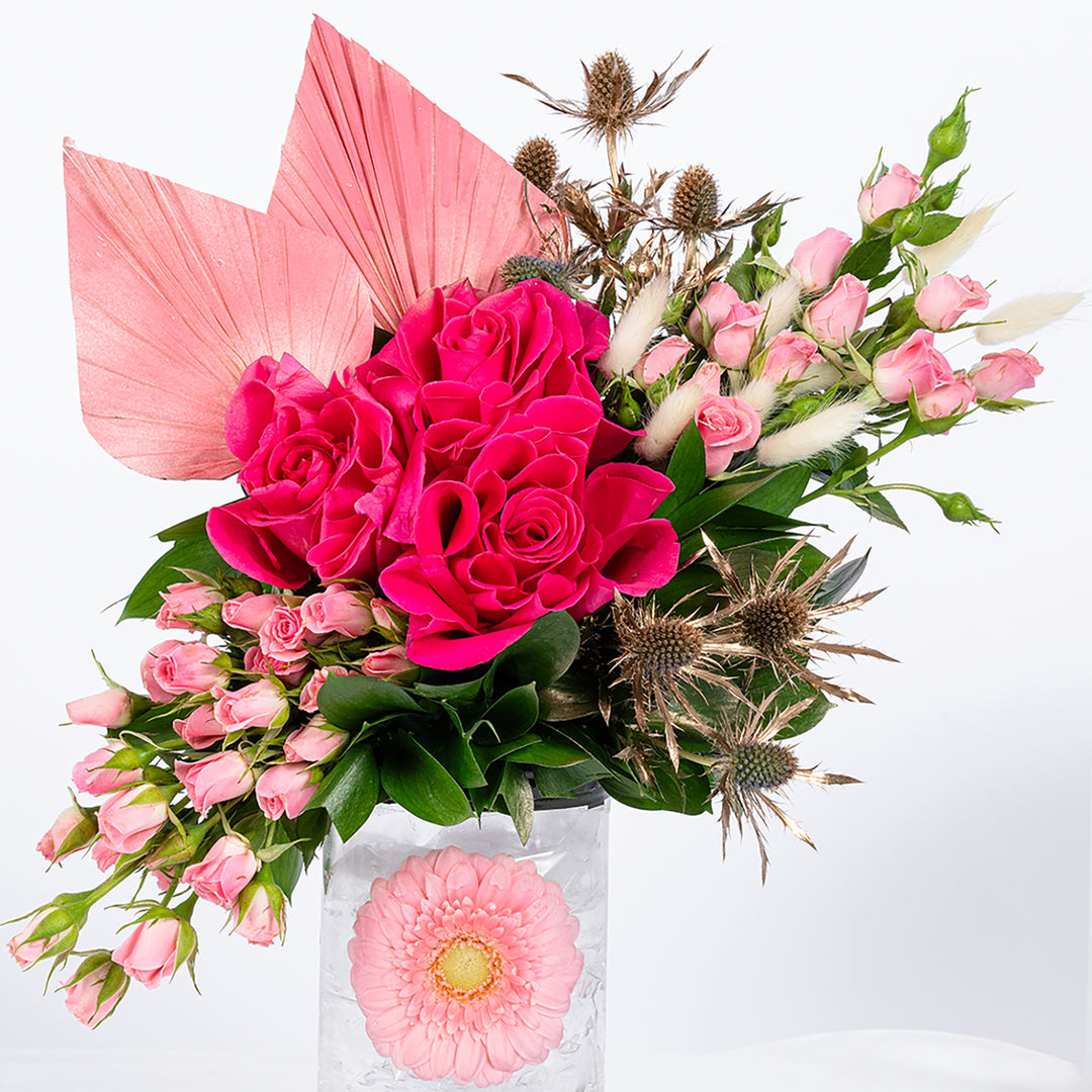 Mom’s Timeless Flower Arrangement – Elegant Pink Floral Display