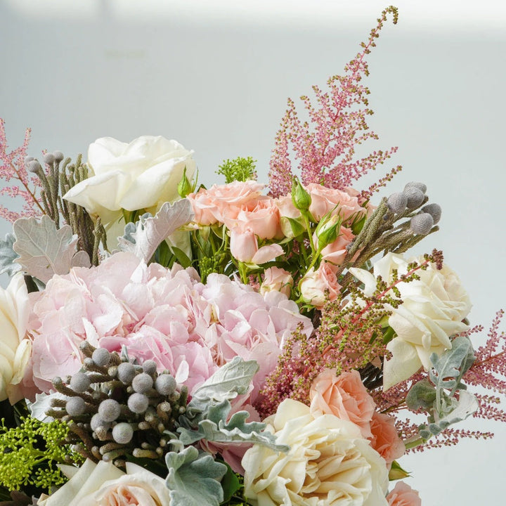 Mon Amour: Exquisite Bouquet of Elegance and Romance