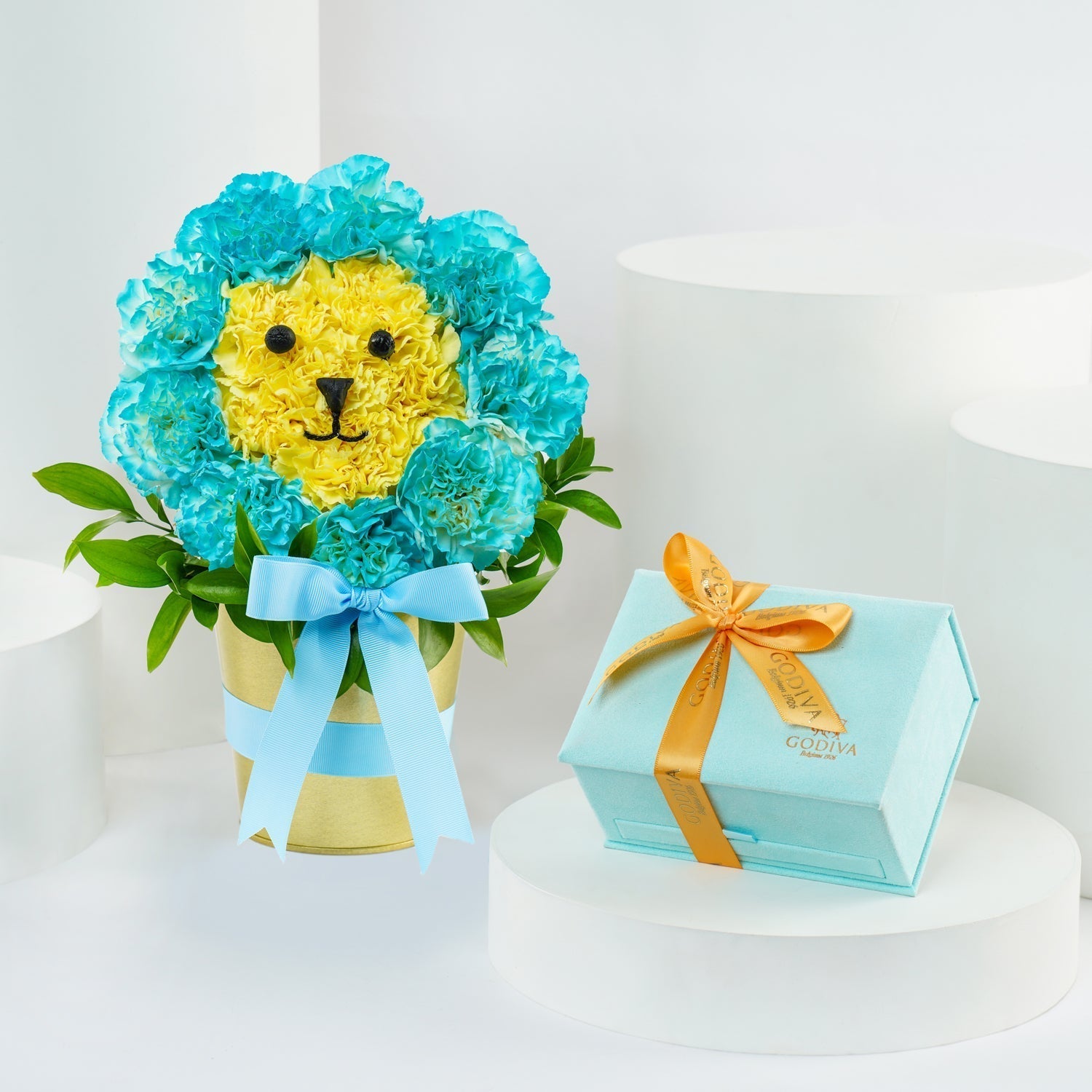 Newborn Cute Flowers Arrangement With Godiva