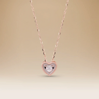 قلادة أومنيا أوريا ذهب أبيض عيار 18 مع قلادة ماسية