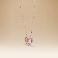 قلادة أومنيا أوريا ذهب أبيض عيار 18 مع قلادة ماسية