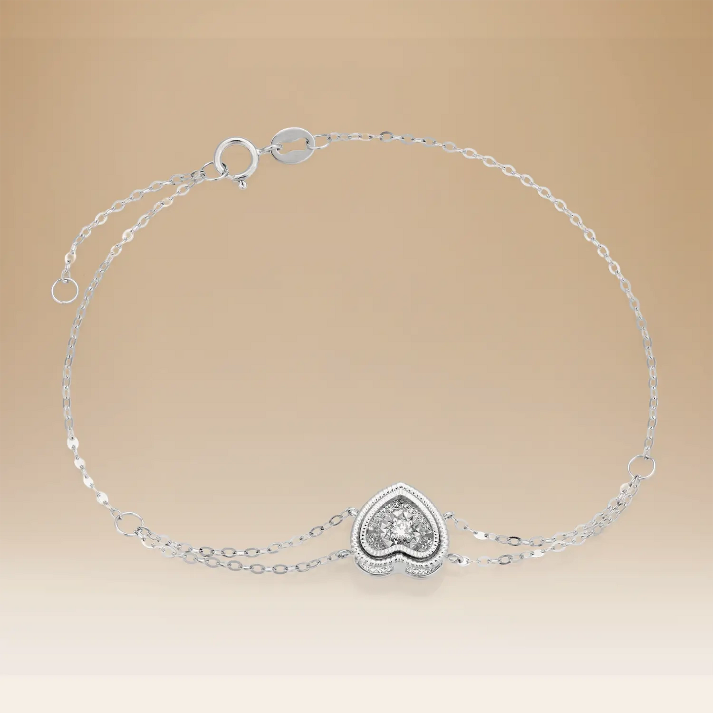 Elegant Omnia Heart Bracelet in 18K White Gold with Diamond Accent