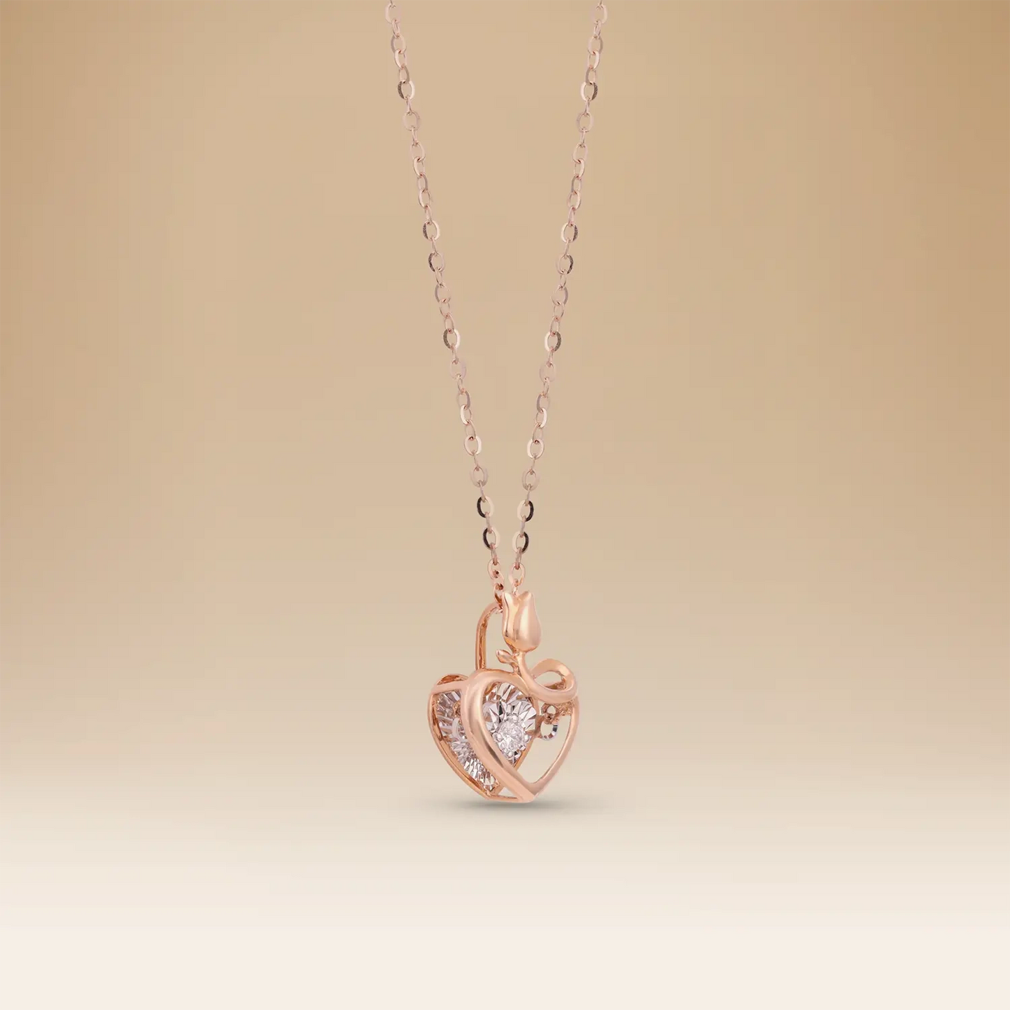 قلادة أومنيا هارت لومير من الذهب الوردي عيار 18 مع لمسة ألماس