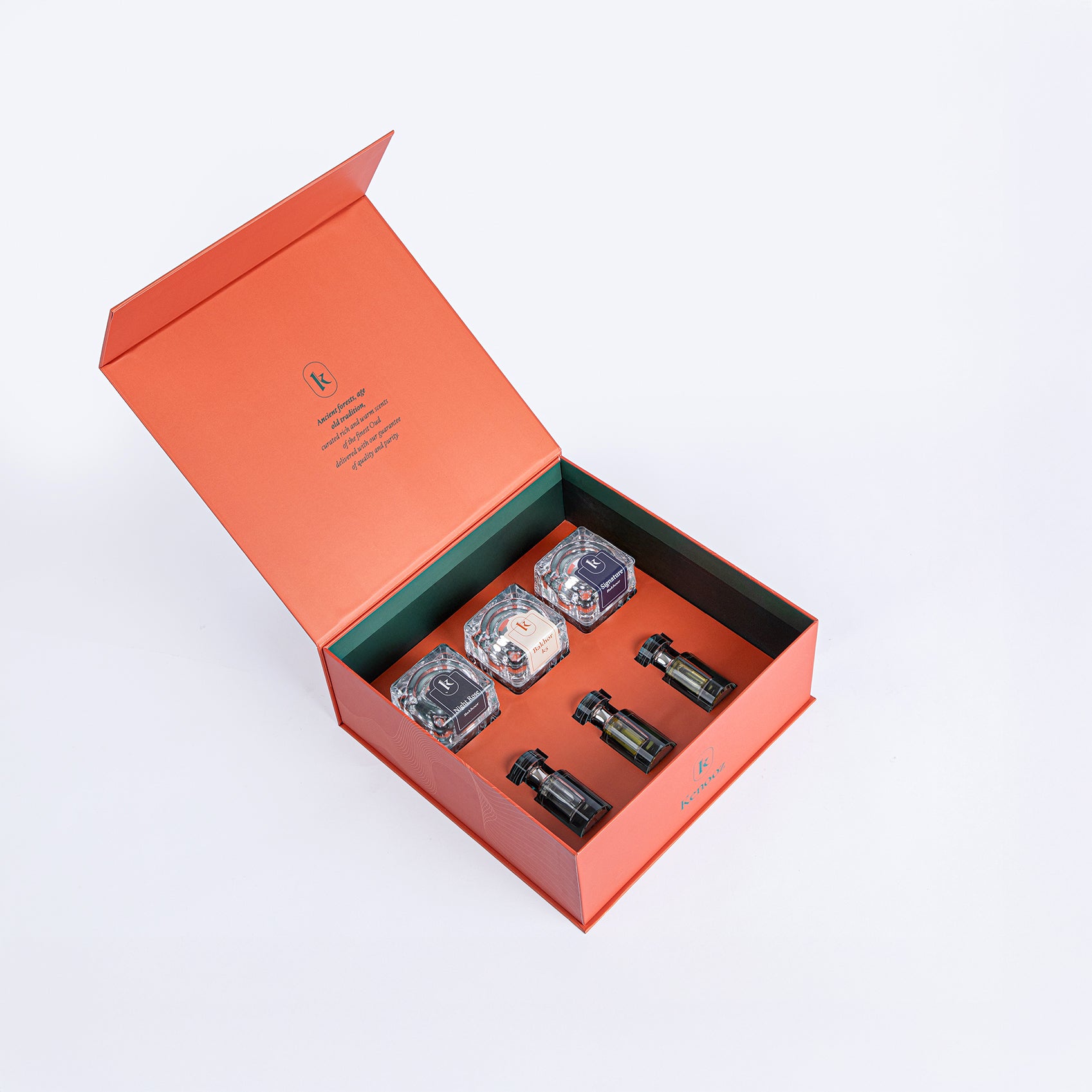 Kenooz Big Gift Box & 15 Orange Roses In Box