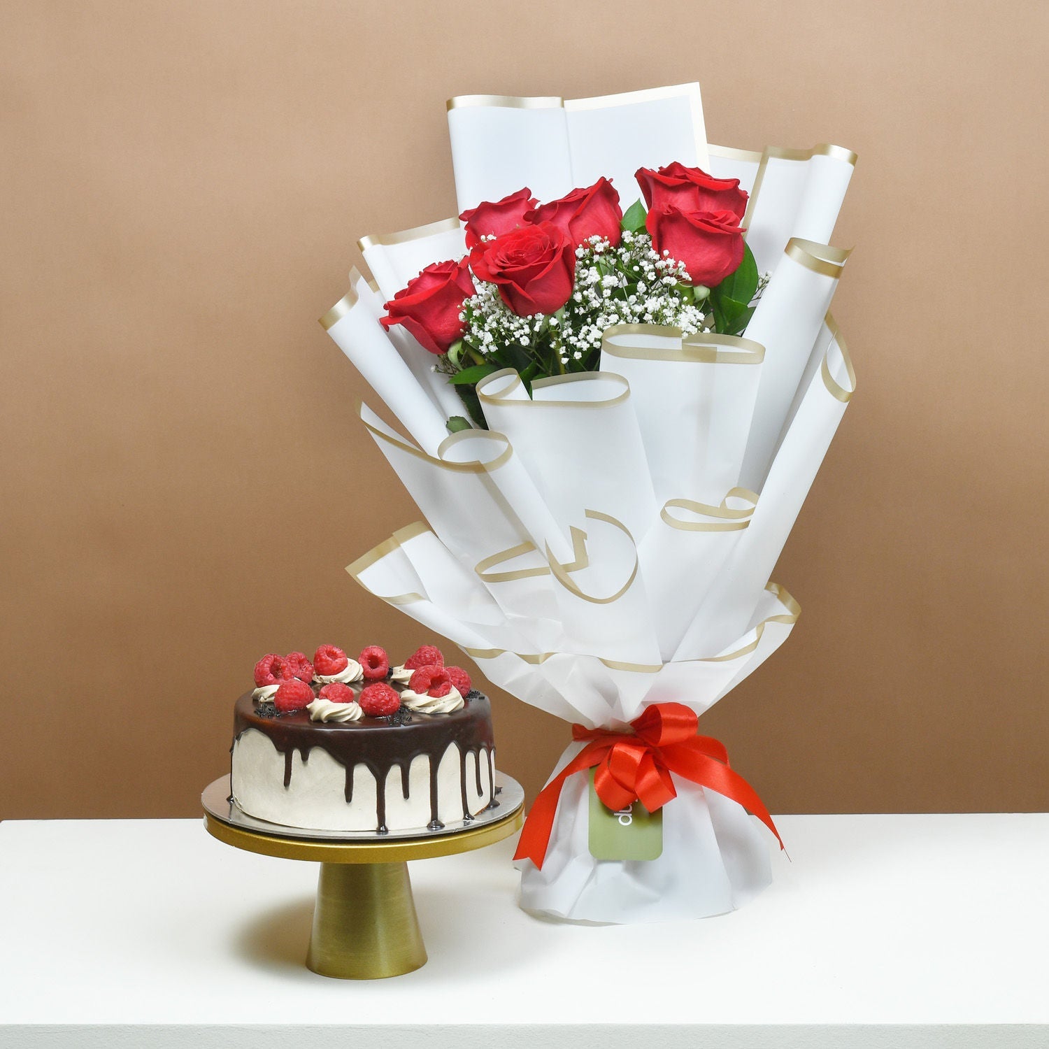 Red Roses with Red Velvet Cake