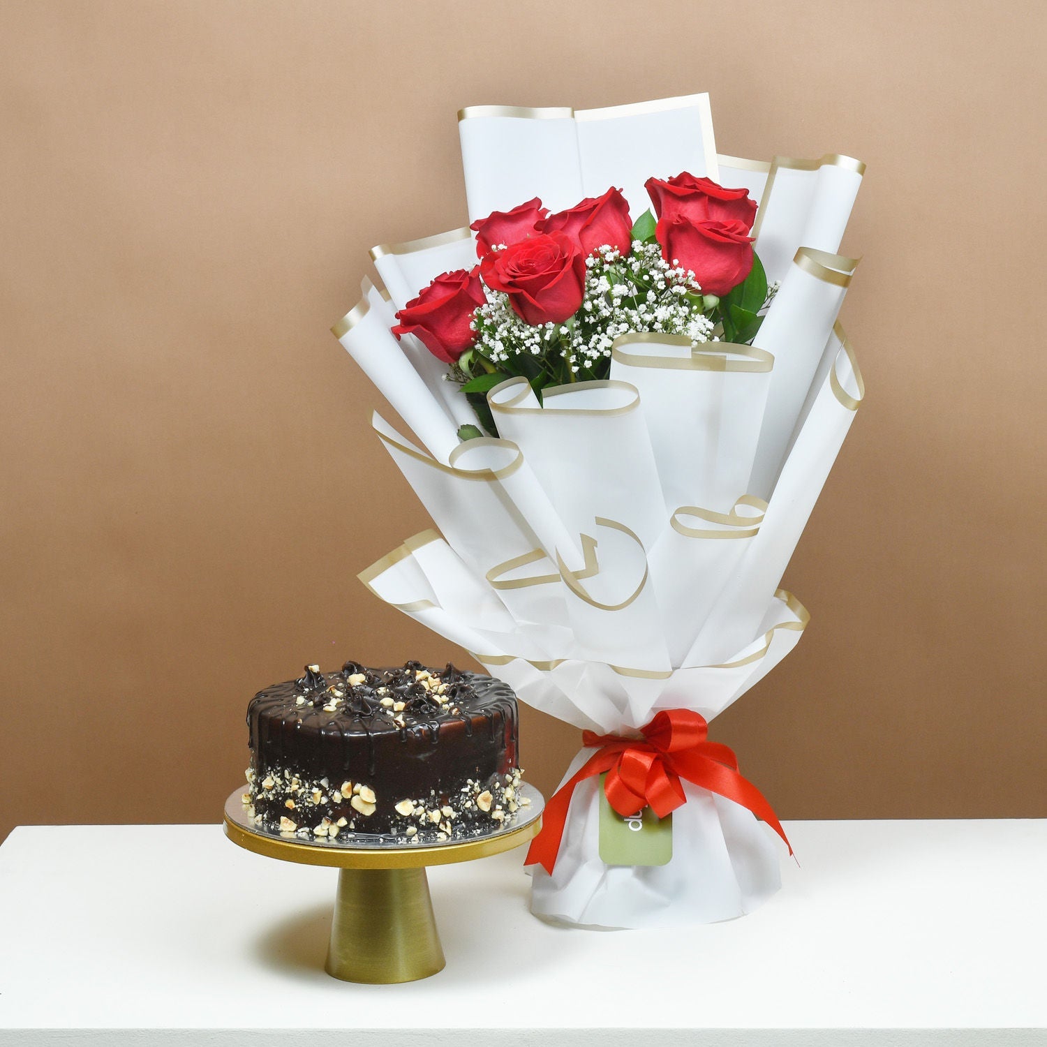 Red Roses with Red Velvet Cake
