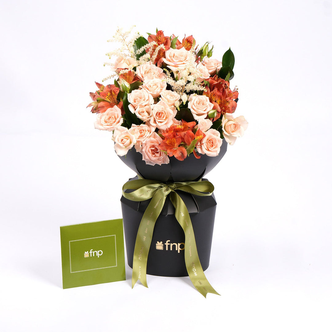 Elegant Peach Roses and Lisianthus Flower Arrangement in Black Gift Box