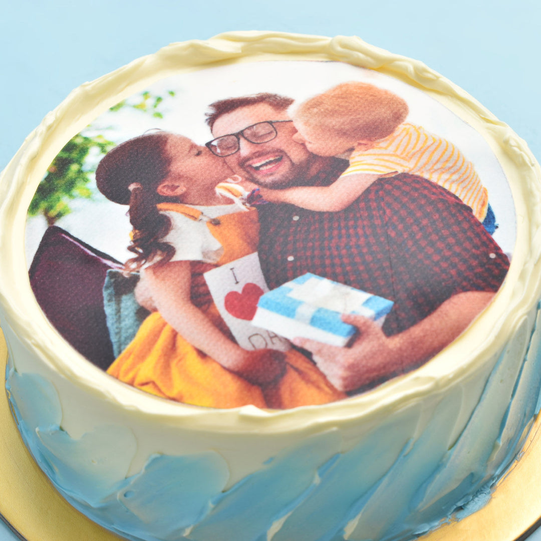 Delicious Personalized Father's Day Chocolate Cake